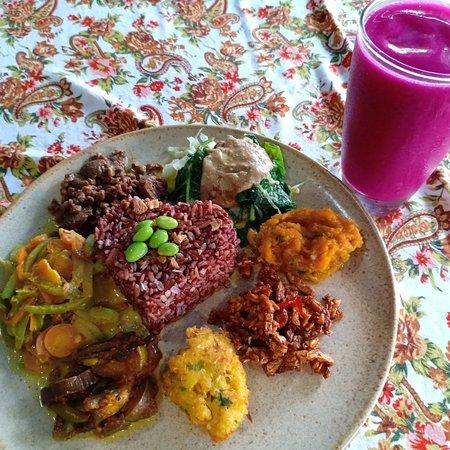 Wulan Vegetarian Warung